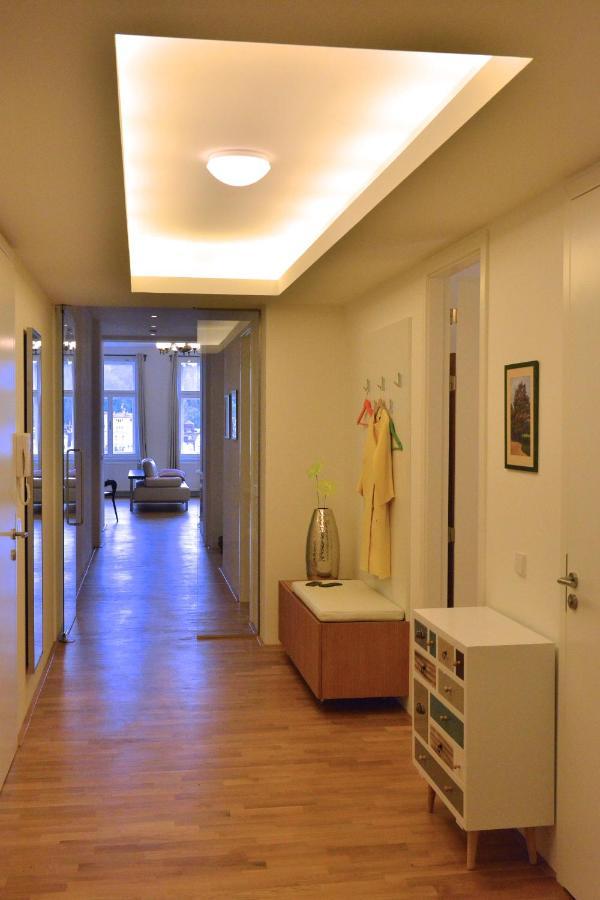 Kolonada Luxury 3 Bedroom Apartment Manes Mariánské Lázně Exterior foto